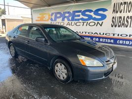 2004 HONDA ACCORD LX