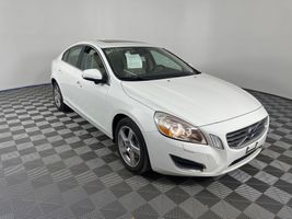 2013 VOLVO S60 T5