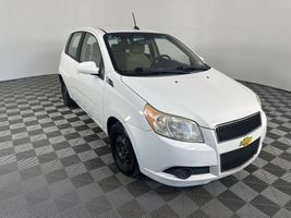 2010 CHEVROLET AVEO LT