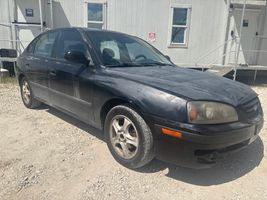 2005 HYUNDAI ELANTRA 