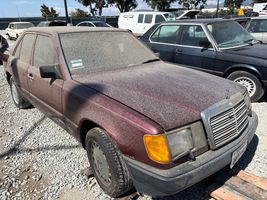 1988 MERCEDES-BENZ 300 SERIES 300E