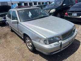 1998 VOLVO S70 