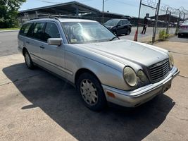 1999 MERCEDES-BENZ E CLASS E320