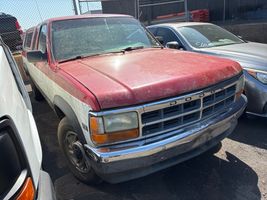 1992 DODGE DAKOTA 