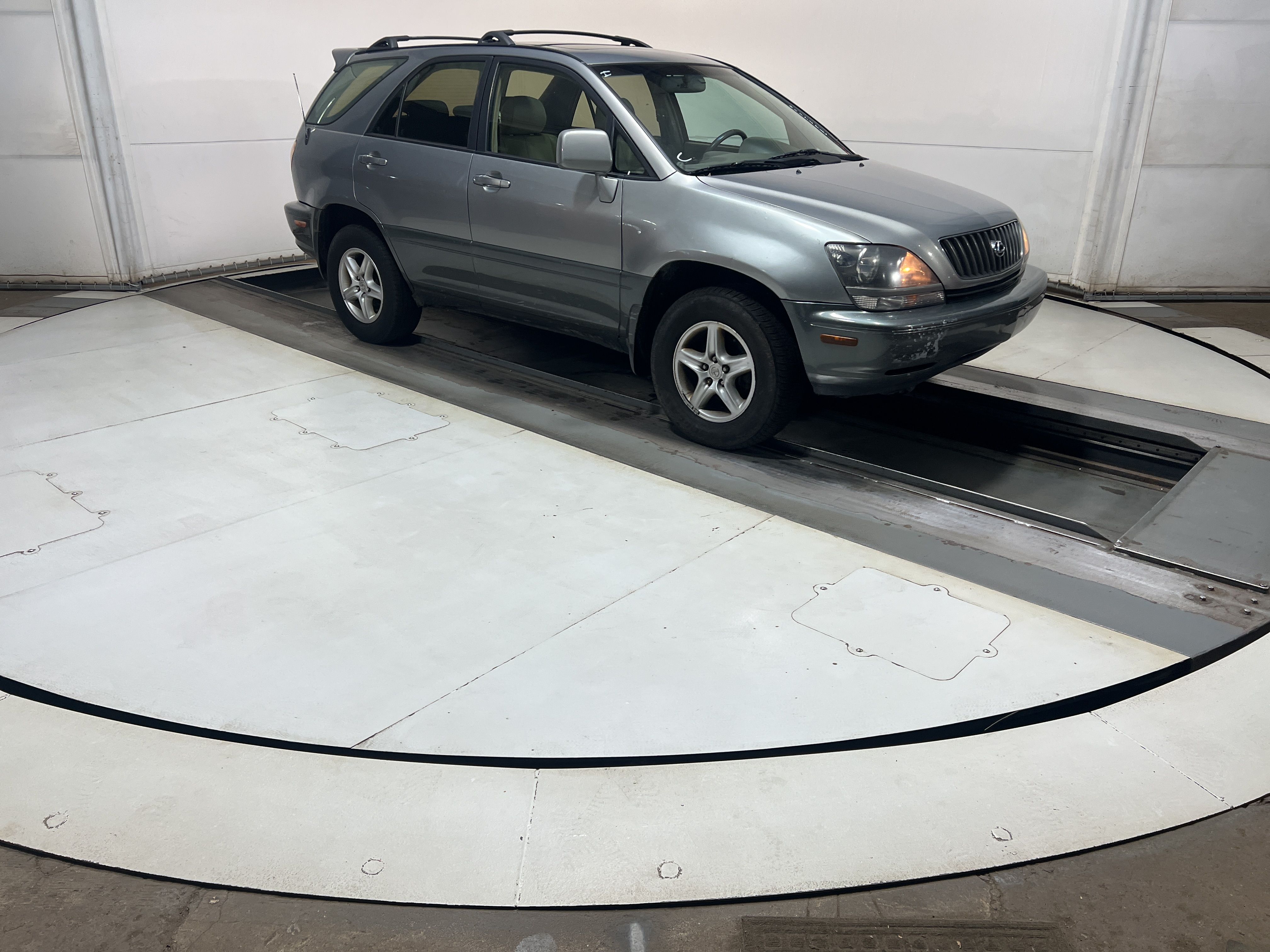 2000 LEXUS