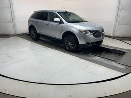 2011 LINCOLN MKX 