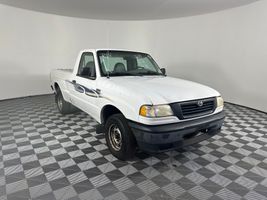 1999 MAZDA PICKUP SE