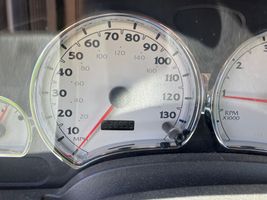 2004 SATURN VUE 