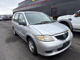 2002 MAZDA MPV LX
