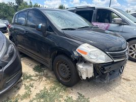 2011 NISSAN VERSA S