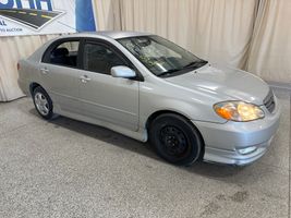 2004 TOYOTA COROLLA 