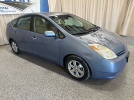 2005 TOYOTA PRIUS 