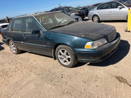 1998 VOLVO S70 
