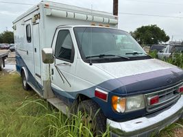 1999 FORD E-SERIES 