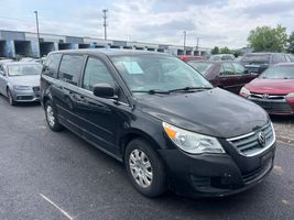 2012 VOLKSWAGEN ROUTAN S