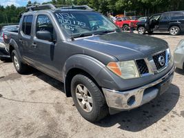 2005 NISSAN FRONTIER 
