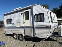 1993 SKYLINE LAYTON 