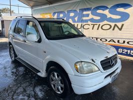 2000 MERCEDES-BENZ M CLASS