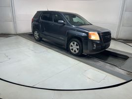 2010 GMC TERRAIN SLE-1