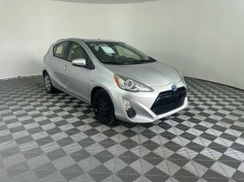 2015 TOYOTA PRIUS C 