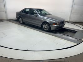 2002 BMW 5-SERIES 530I
