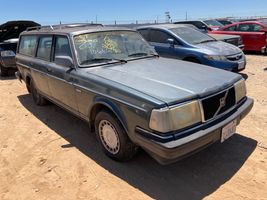 1989 VOLVO 240 