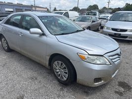 2011 TOYOTA CAMRY