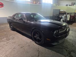 2009 DODGE CHALLENGER SRT8