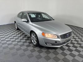 2016 VOLVO S80 T5