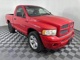 2005 DODGE RAM 1500 ST