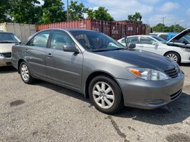 2002 TOYOTA CAMRY 
