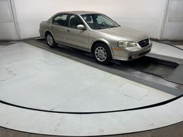 2000 NISSAN MAXIMA SE