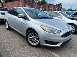 2016 FORD FOCUS