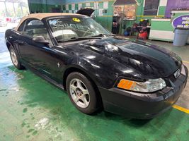 2002 FORD MUSTANG