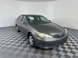 2005 TOYOTA CAMRY 