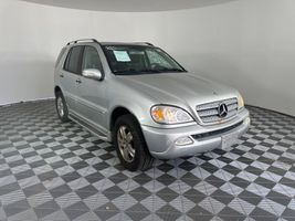 2005 MERCEDES-BENZ M CLASS ML350