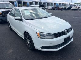 2014 VOLKSWAGEN JETTA SE