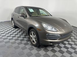 2011 PORSCHE CAYENNE 