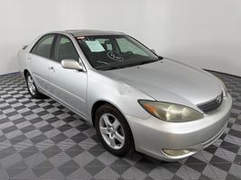 2002 TOYOTA CAMRY SE