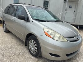 2007 TOYOTA SIENNA 