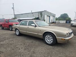 1998 JAGUAR XJ