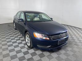 2012 VOLKSWAGEN PASSAT SE