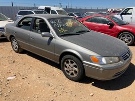 2000 TOYOTA CAMRY 