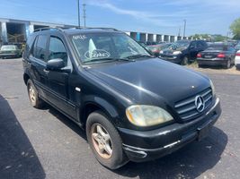 2000 MERCEDES-BENZ M CLASS ML320
