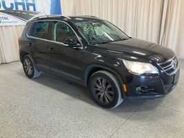 2009 VOLKSWAGEN TIGUAN 