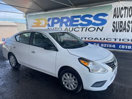 2016 NISSAN VERSA