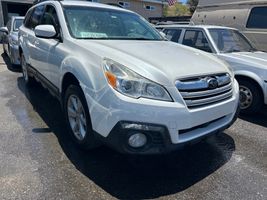 2013 SUBARU OUTBACK