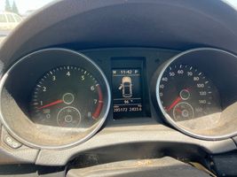 2011 VOLKSWAGEN JETTA 