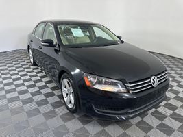 2012 VOLKSWAGEN PASSAT SE
