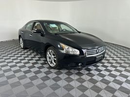 2014 NISSAN MAXIMA SV